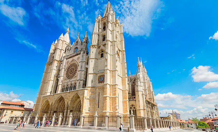León